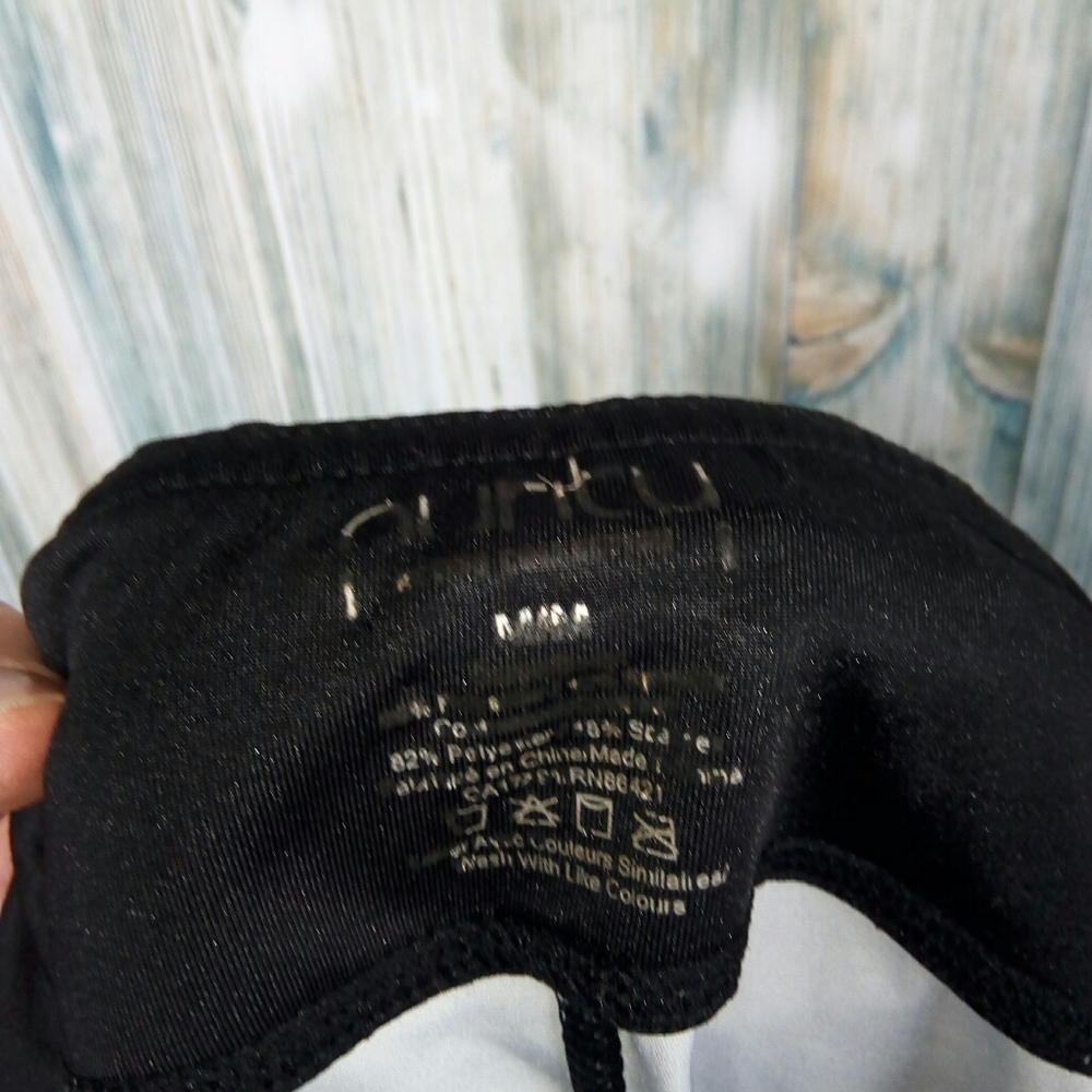 Purity rose print mesh leg yoga capris - Picture 8 of 8